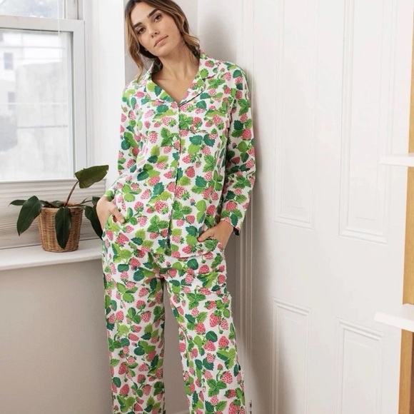 Printfresh Strawberry Fields 3pc pajama set Sz S top shorts cropped pants - Picture 4 of 16